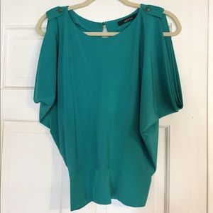 SOLD- 💥Green going out top 💥